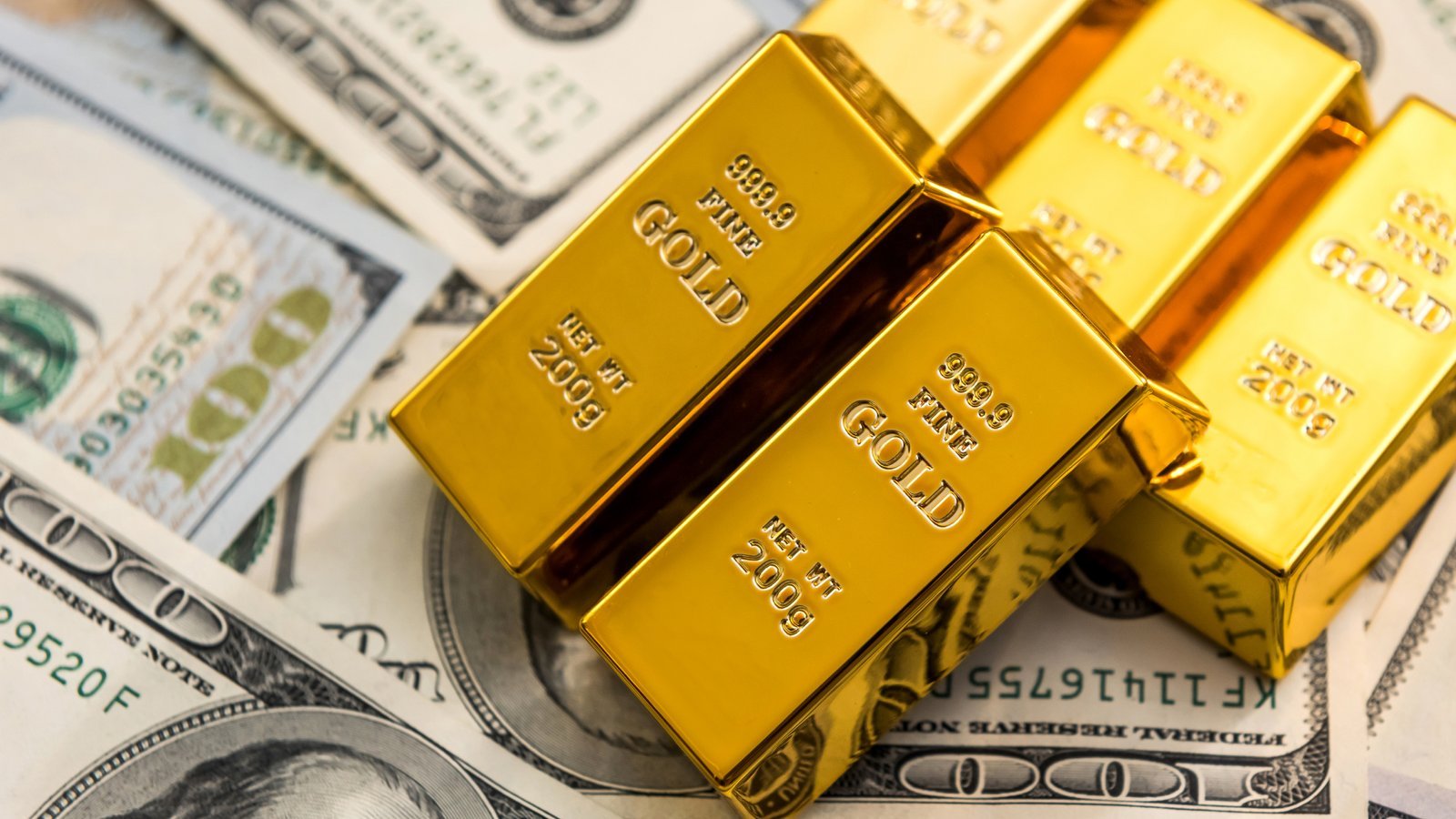 From Dollars to Gold: What US Interest Rate Cuts Mean for Lebanon